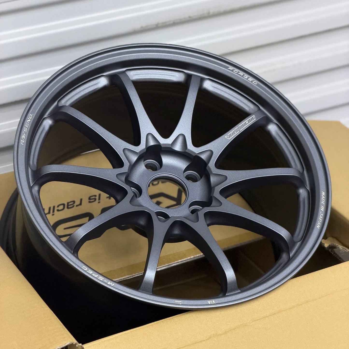 Volk Racing CE28N-Plus M-Spec 18x10 +40 5x114.3 Blast Gunmetal (SET)