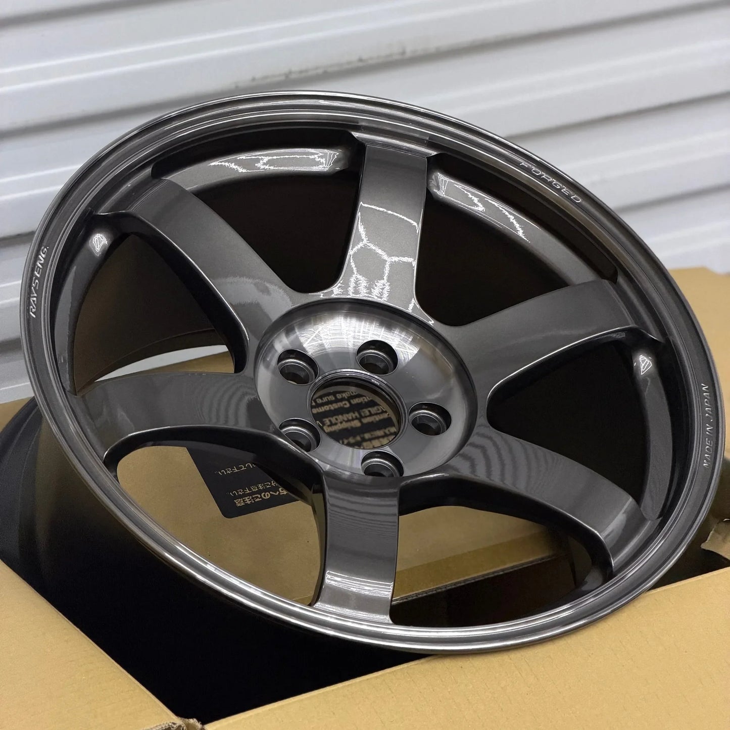 Volk Racing TE37 Saga SL 17x9.5 +45 5x100 Pressed Graphite (SET)