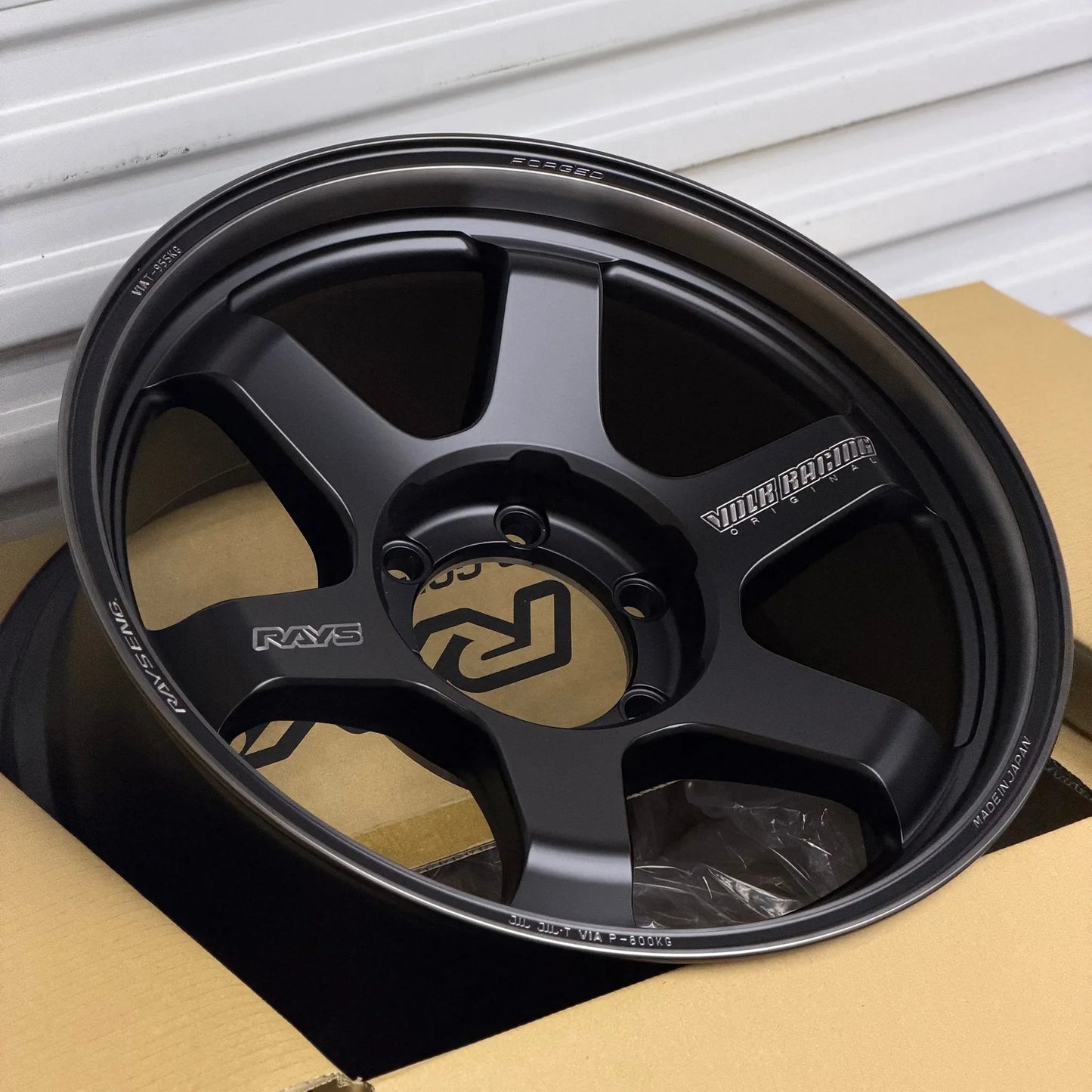 Volk Racing TE37 Ultra Large PCD M-Spec Black Shadow LTD 18x9 +15 6x139.7 Matte Translucent Black (SET)