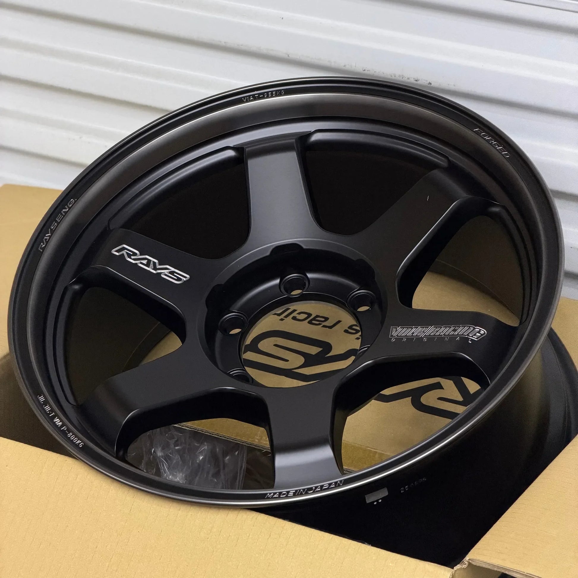 Volk Racing TE37 Ultra Large PCD M-Spec Black Shadow LTD 18x9 +15 6x139.7 Matte Translucent Black (SET)