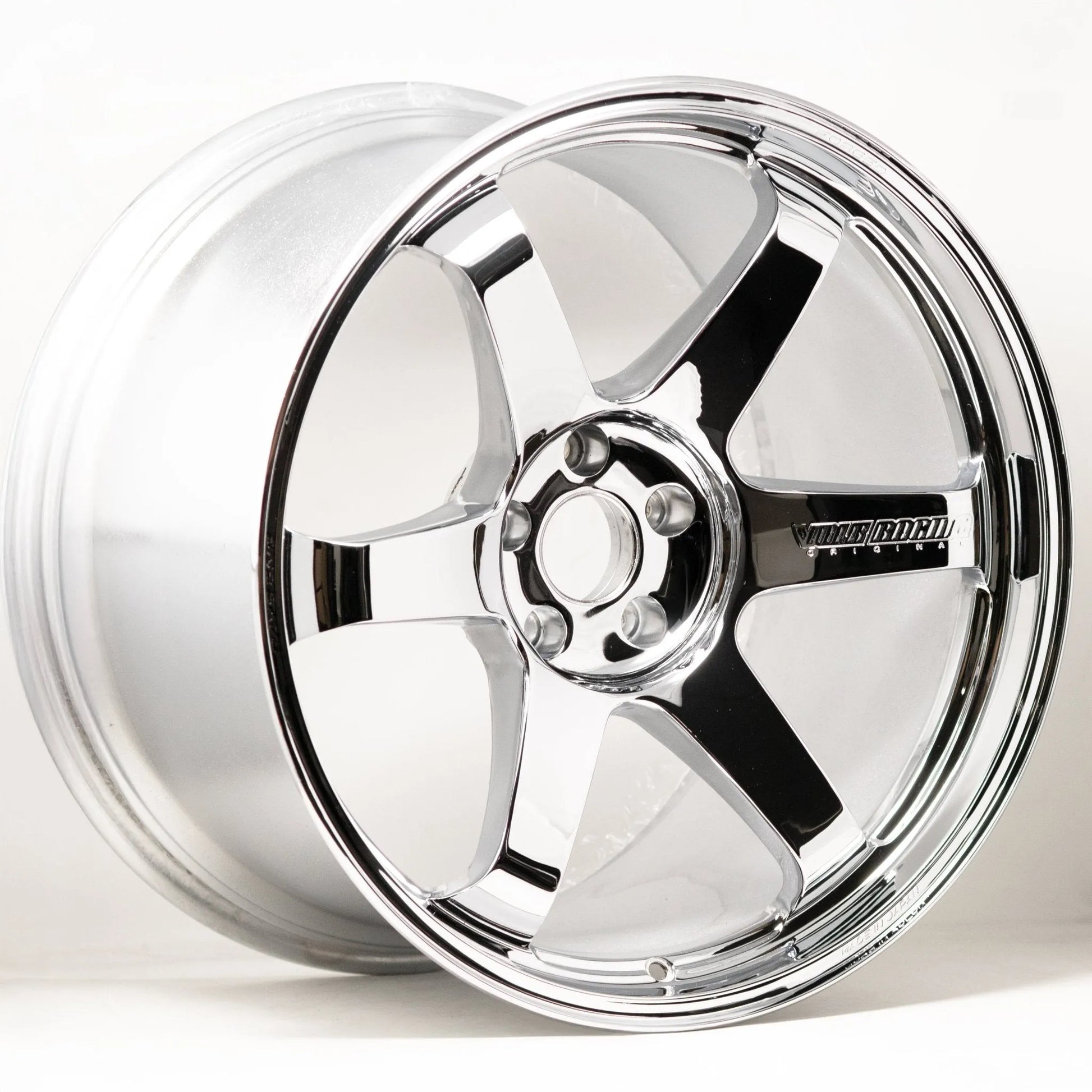 Volk Racing TE37 Saga S-Plus 20x10 +30, 20x12 +20 5x114.3 Chrome Plating (SET)