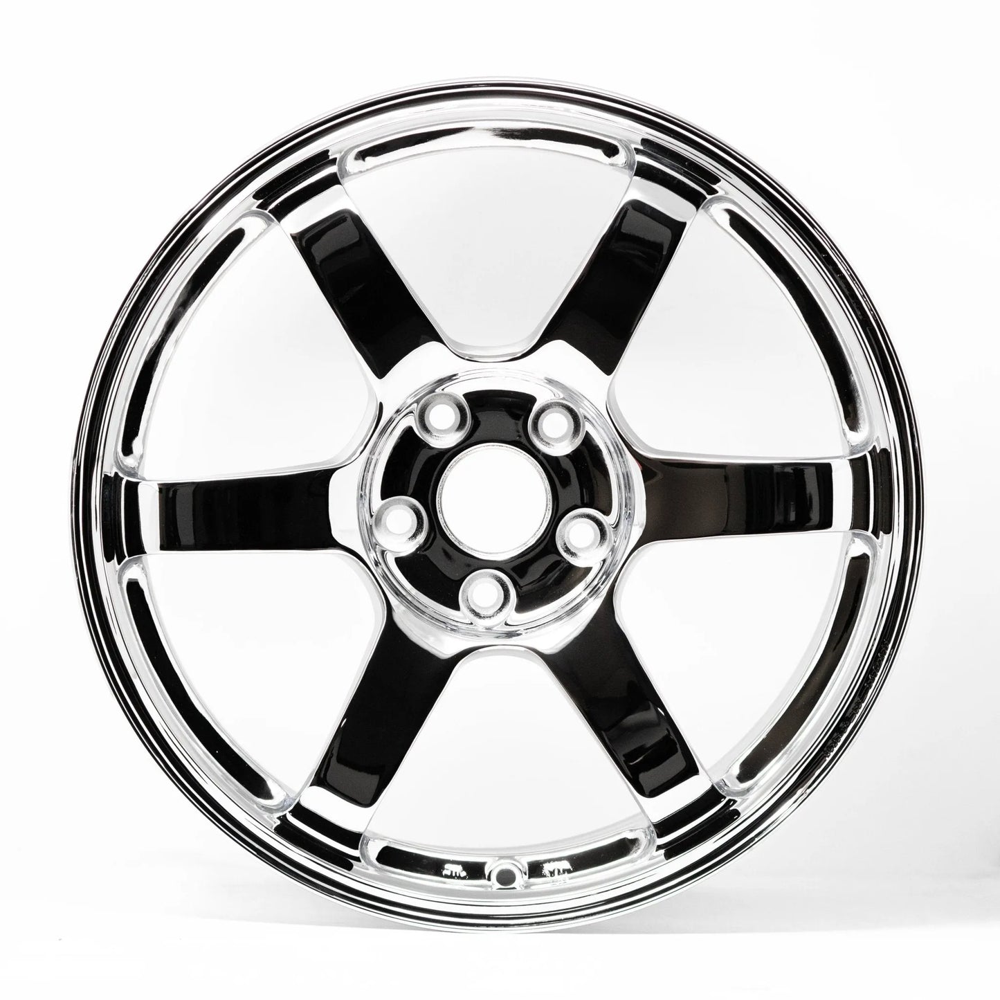 Volk Racing TE37 Saga SL M-Spec 18x9.5 +39 5x114.3 Chrome Plating (SET)