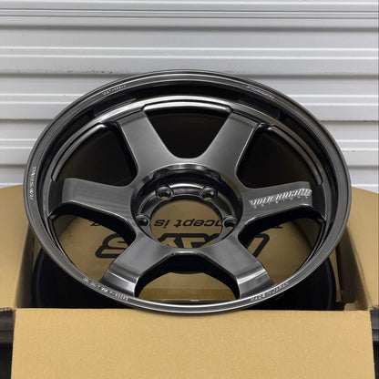Volk Racing TE37 Ultra Large PCD M-Spec 18x9 +15 6x139.7 Shining Black Metal (SET)