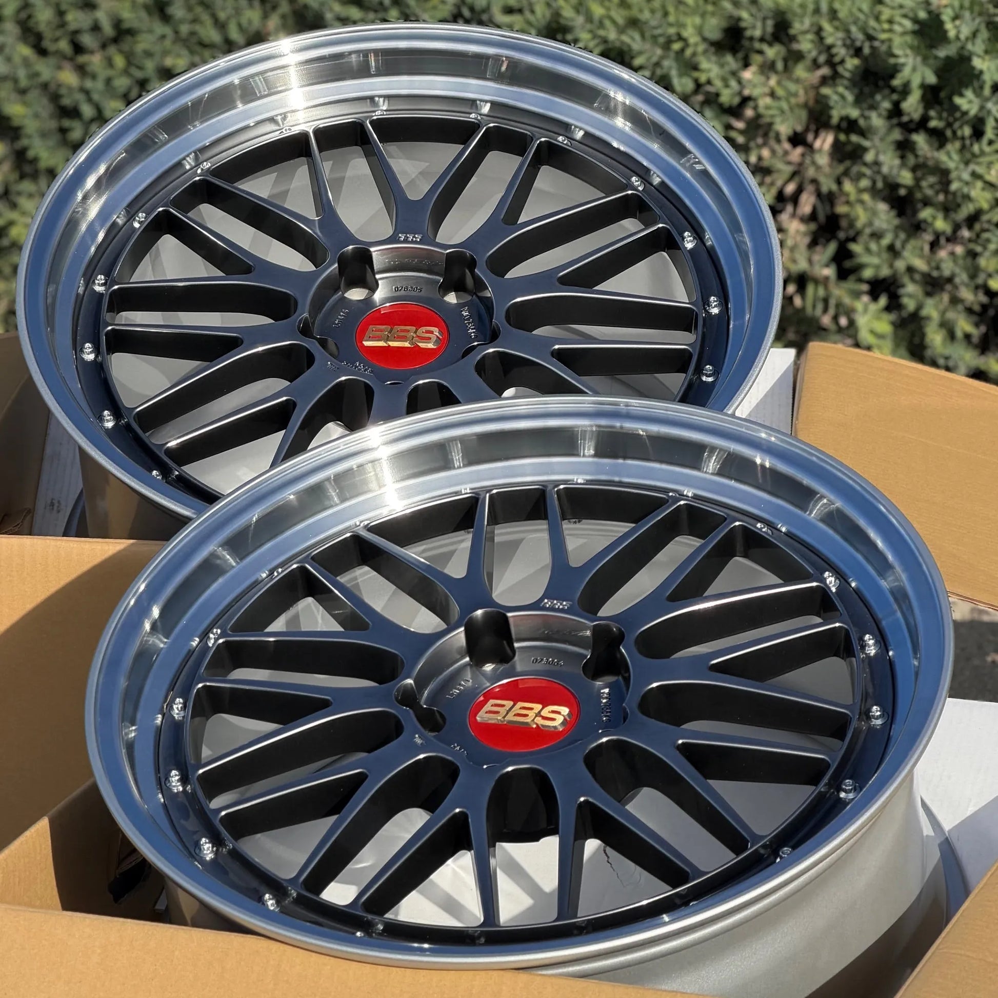 BBS LM 20x9 +42, 21x12 +64 5x130 Diamond Black (SET)