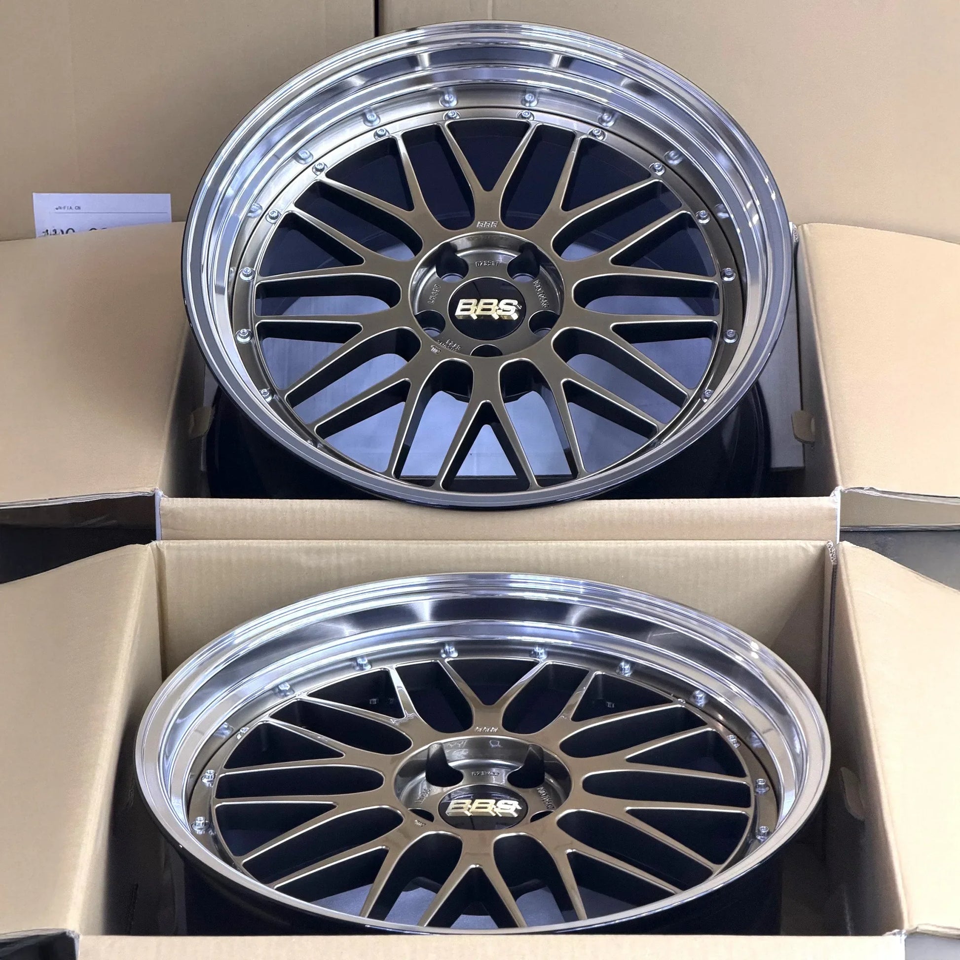 BBS LM 20x10 +22, 20x11 +24 5x112 Diamond Gold (SET)