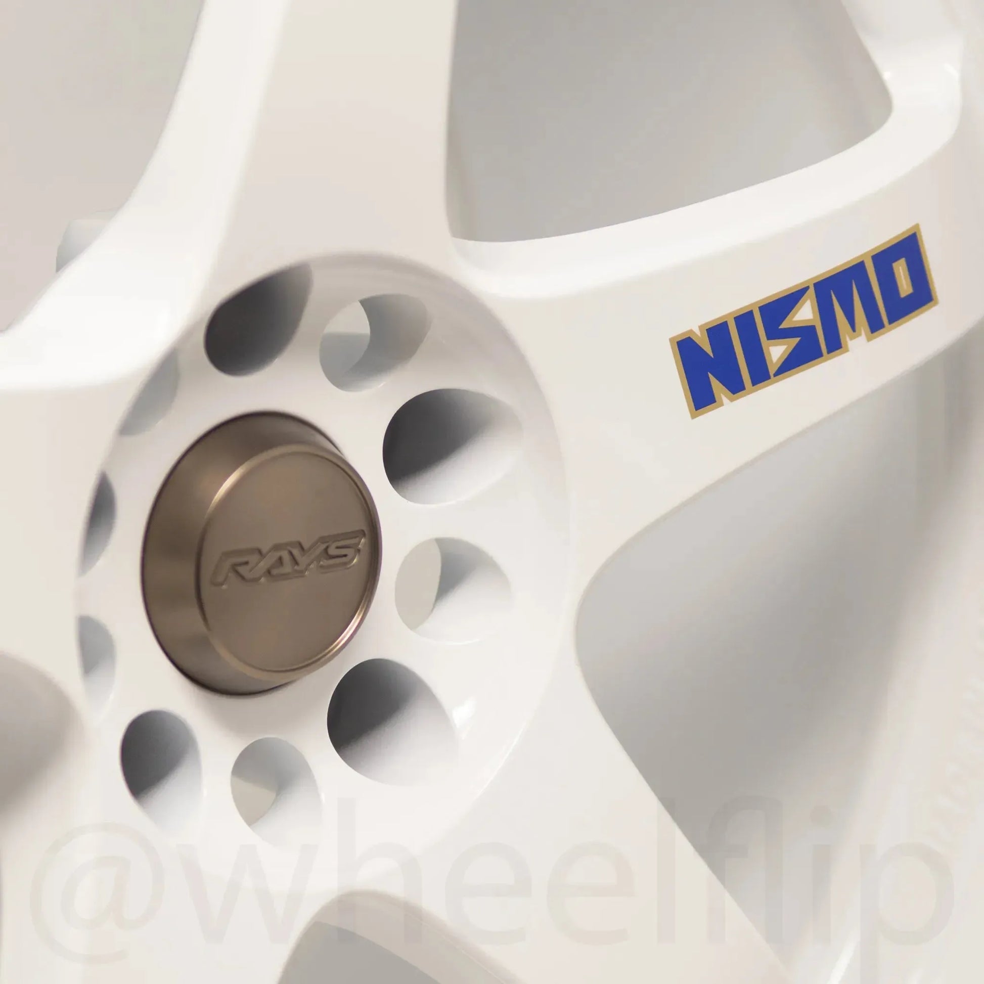 Nismo LMGT4 18x9.5 +12 5x114.3 White - WheelFlip