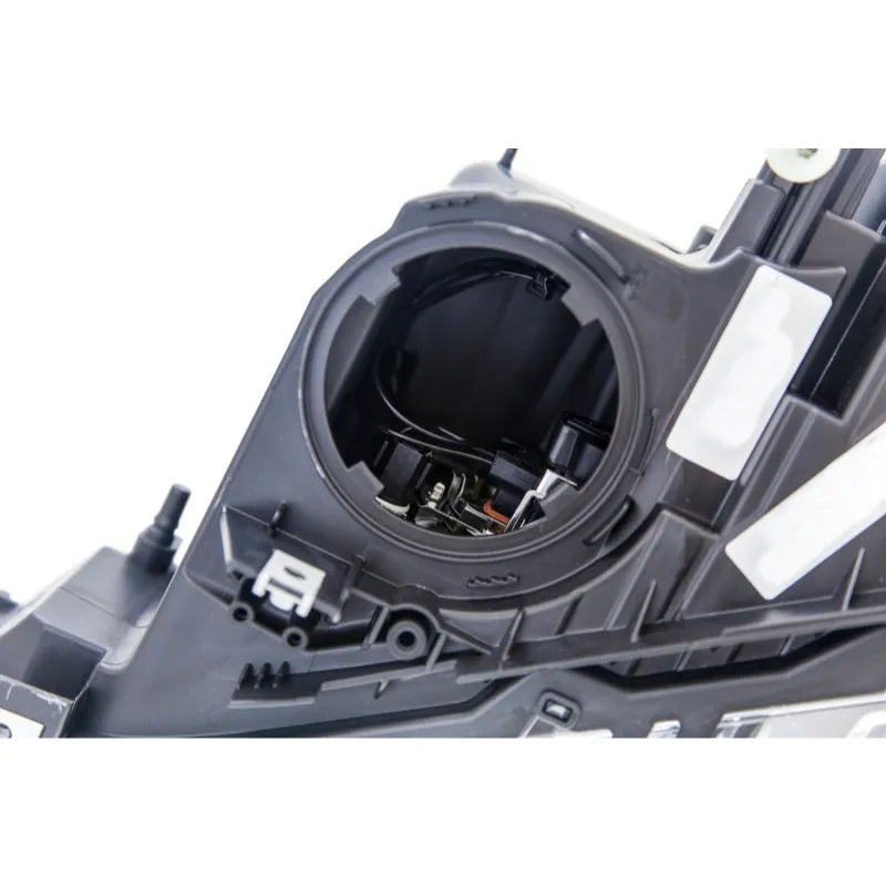 Hella Halogen Headlight Assembly | BMW 3 Series 2011-19 (354983051)