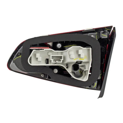 Hella 15-19 VW Golf R Mk6/7/8 Tail Light | 2015-19 Golf SportWagen/GTI (011978231)