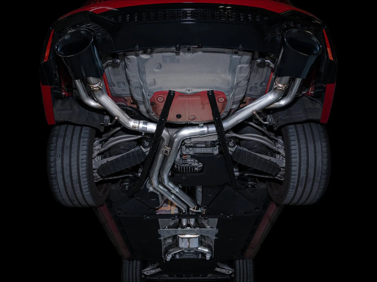 AWE Tuning AWE SwitchPath Exhaust for C8 Audi RS 6/RS 7 - Diamond Black RS-style Tips - 3025-33776