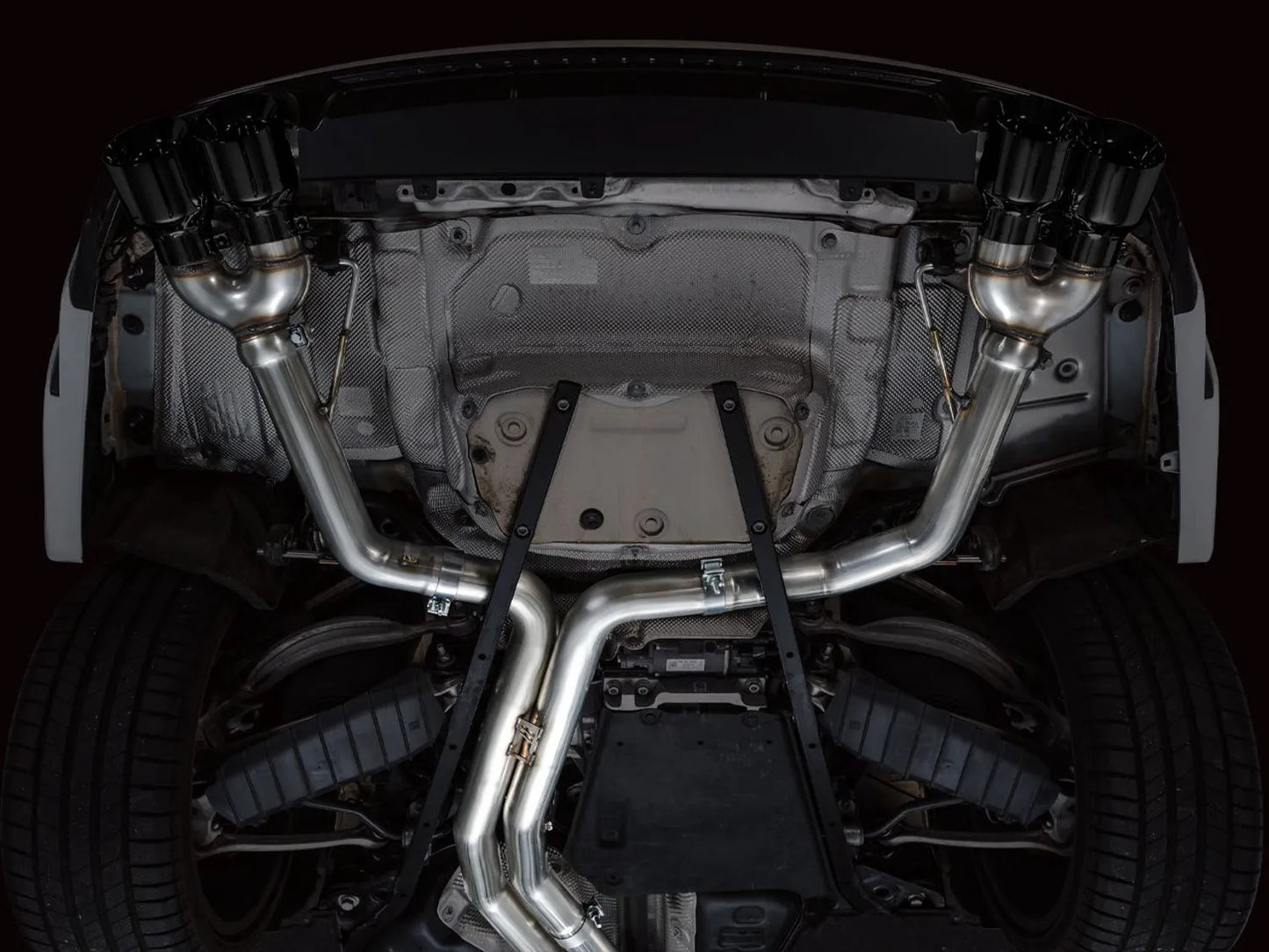 AWE Tuning Track Edition Exhaust - Diamond Black Tips for 19-23 Audi C8 S6/S7 (3020-43109)