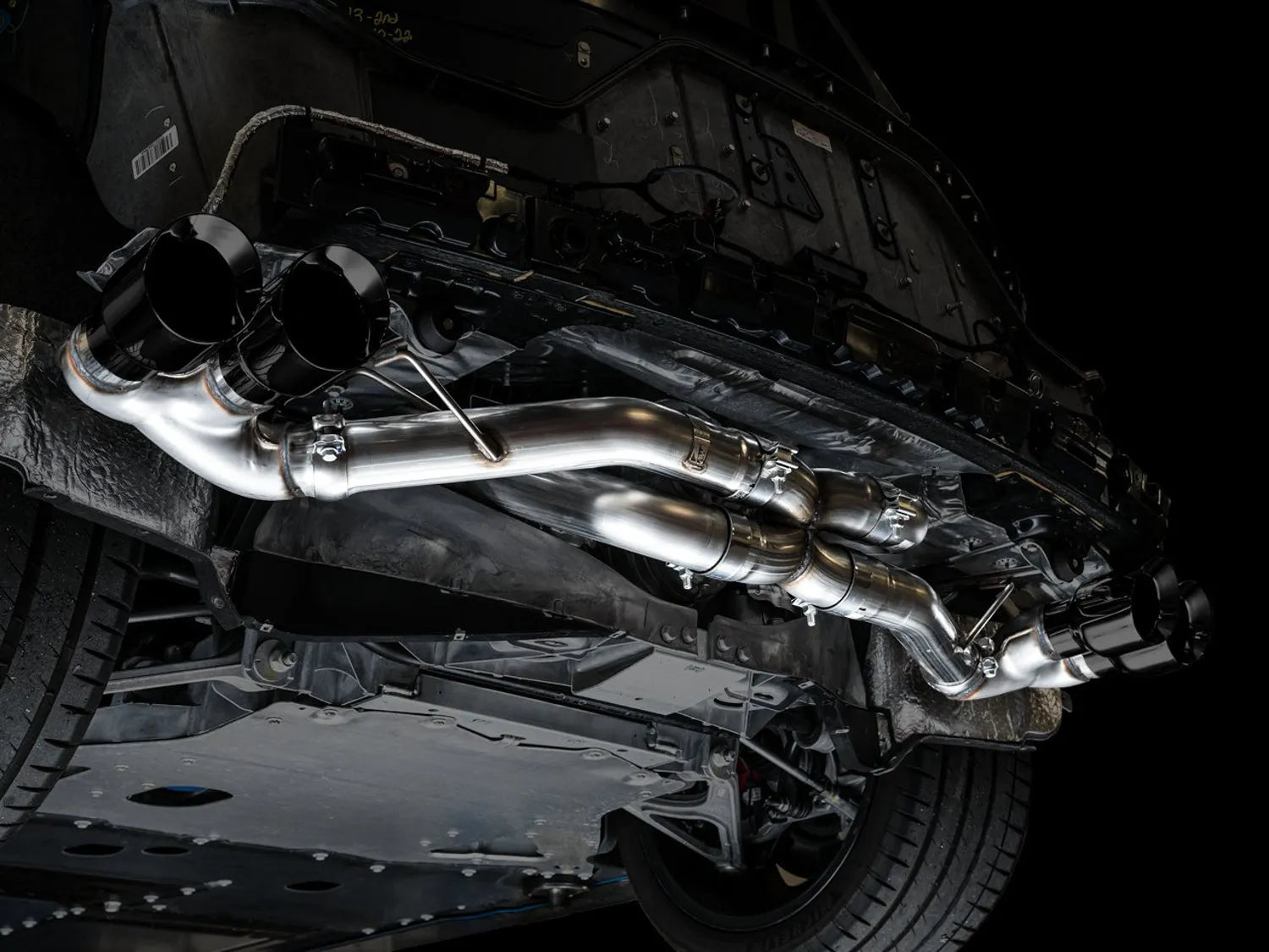 AWE Tuning Track Edition Exhaust for C8 Corvette - Diamond Black Tips (3020-43086)