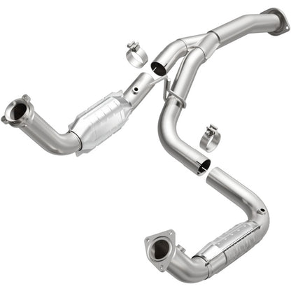 MagnaFlow OEM D&F Catalytic Converter | Silverado 2500HD/3500HD / Sierra 2500HD/3500HD (21-252)