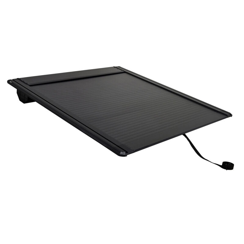 Westin 19-64745 Manual Retractable Tonneau Cover 19-26 Silverado/Sierra 5'8" Bed