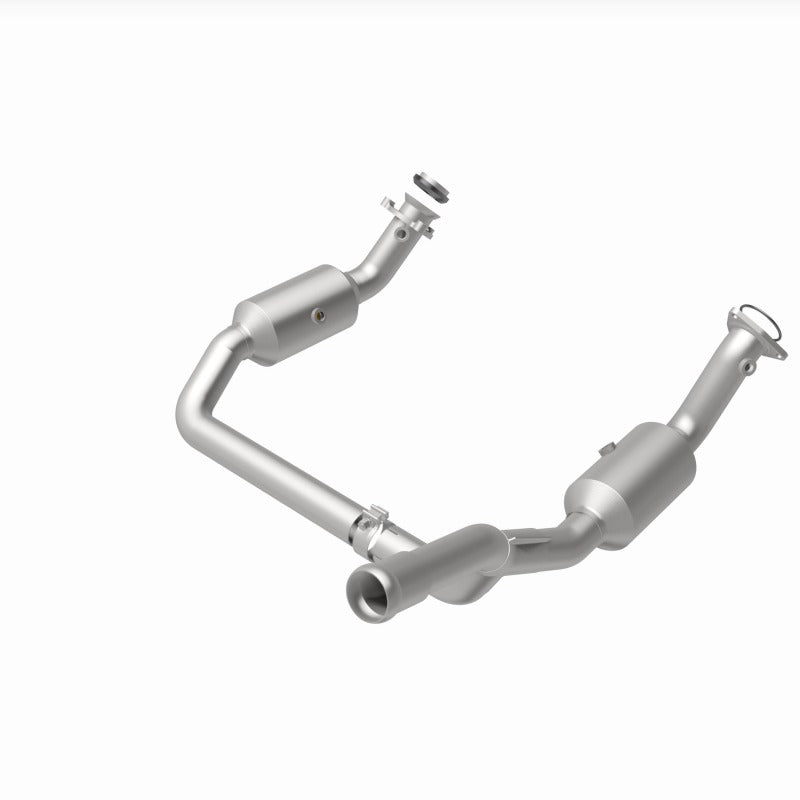 Magnaflow 280656 DirectFit Converter For GMC Sierra 1500 4.3L/5.3L (19-20)
