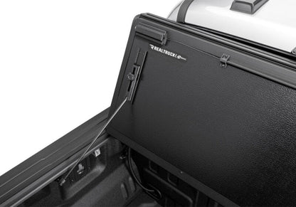 BAK 226352 G2 Bed Cover For Ford Ranger 26+