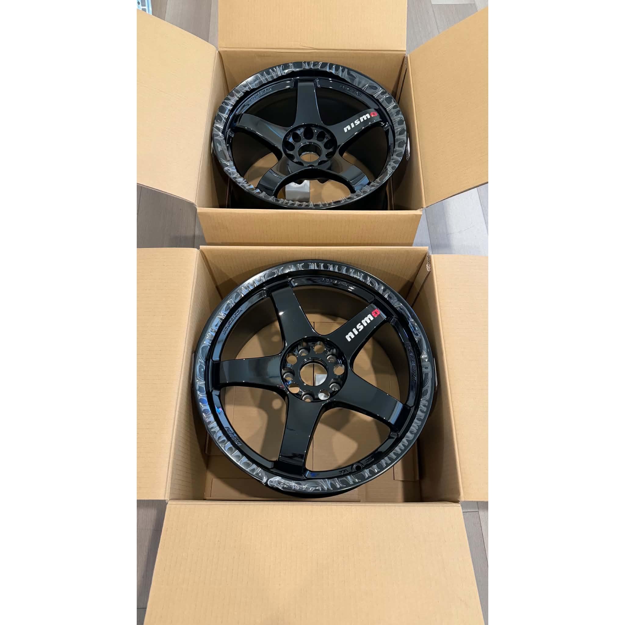 Nismo LMGT4 18x9.5 +12 & 18x10.5 +15 5x114.3 Black – WheelFlip
