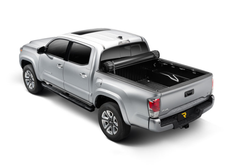 Truxedo 1556016 Sentry CT Tonneau Cover - Black For 16-23 Toyota Tacoma 5' Bed