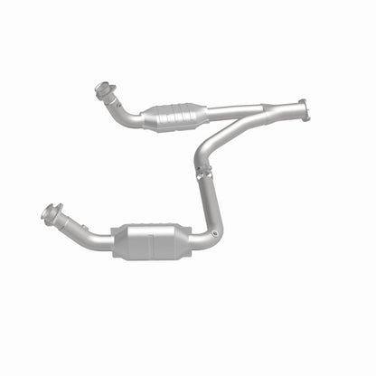 Magnaflow 93603 DirectFit Converter For Tahoe/Yukon V8 5.7L 00-01