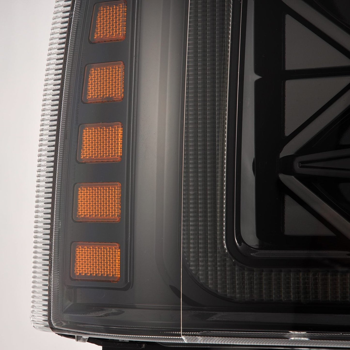 AlphaRex 05-07 Ford Super Duty/Excursion LUXX-Series LED Projector Headlights Alpha-Black