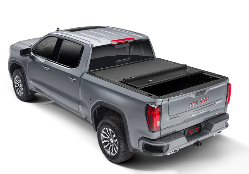Extang 85895 Xceed Hard Folding Tonneau Cover for 20-23 Jeep Gladiator JT 5'Bed
