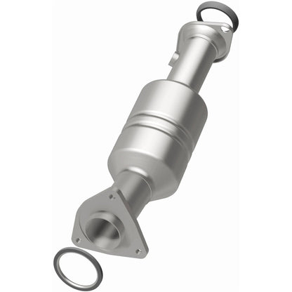 MagnaFlow 2010-2012 Mazda CX-7 California Grade CARB Compliant Direct-Fit Catalytic Converter