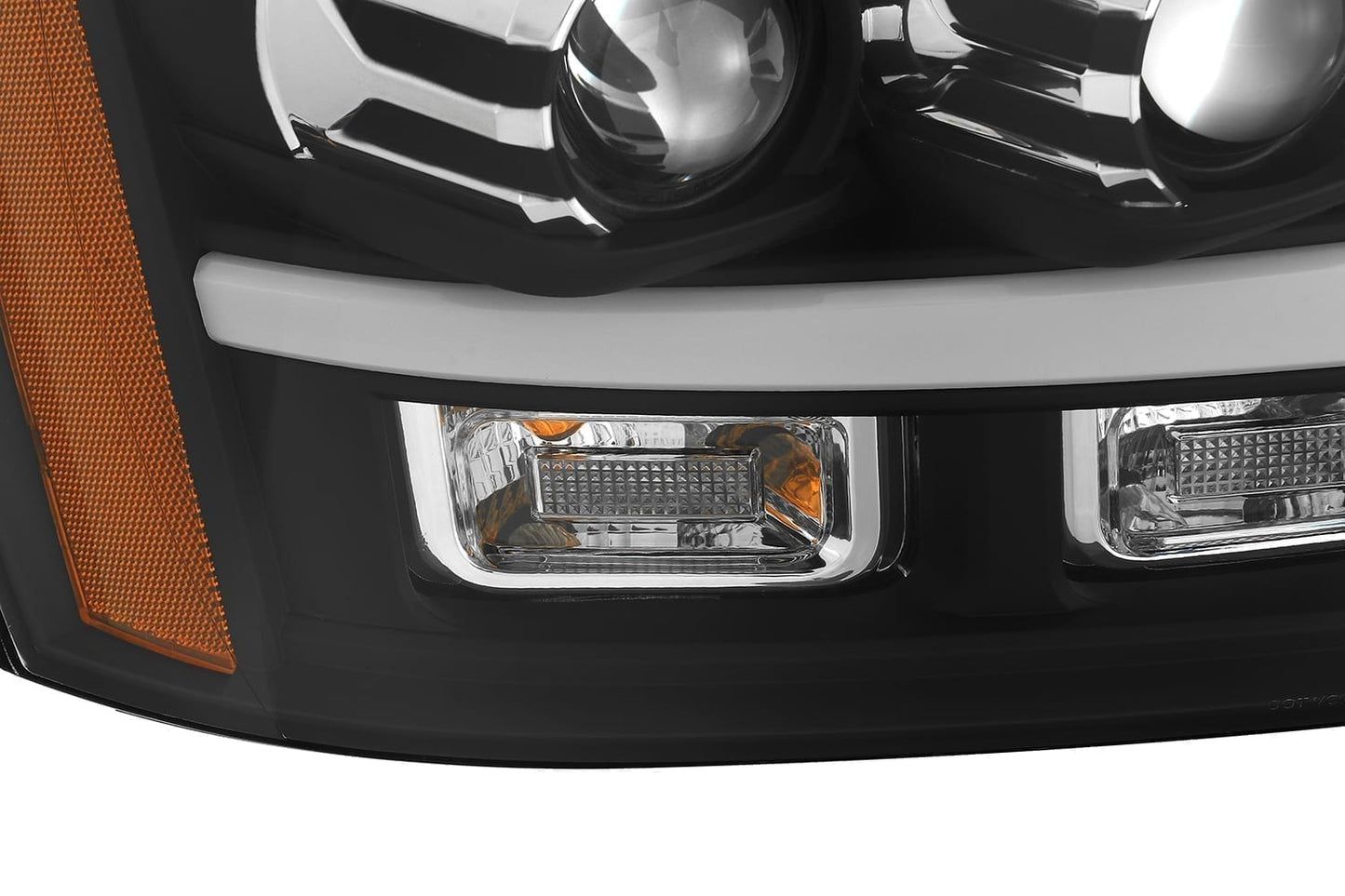 AlphaRex 07-14 Chevrolet Tahoe/Suburban/07-13 Avalanche MK II PRO-Series Halogen Projector Headlights Black
