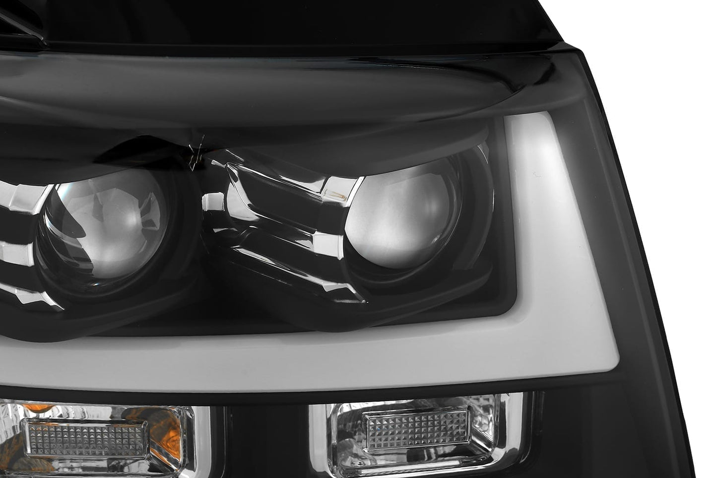AlphaRex 07-14 Chevrolet Tahoe/Suburban/07-13 Avalanche MK II PRO-Series Halogen Projector Headlights Black