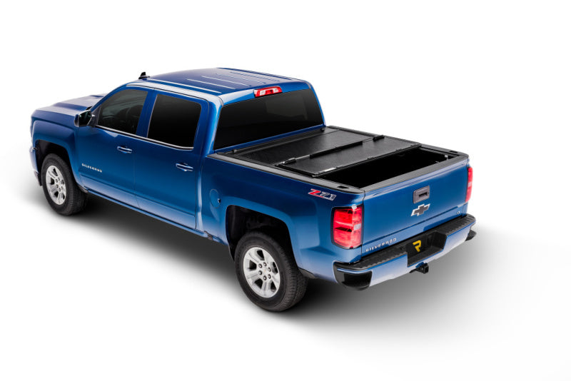 Undercover 07-13 Chevy Silverado 5.8ft Flex Bed Cover (FX11005)