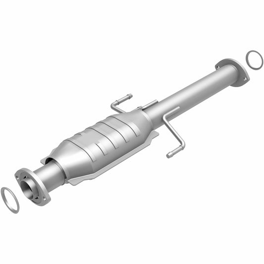 MagnaFlow 2002-2004 Toyota Tacoma California Grade CARB Compliant Direct-Fit Catalytic Converter