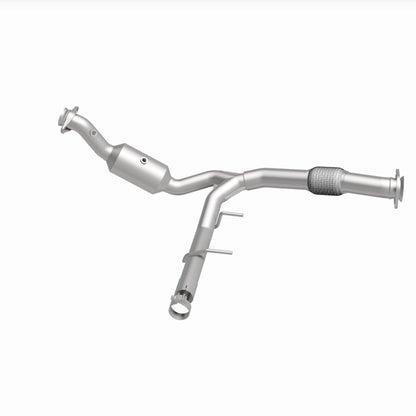 Magnaflow 280219 DirectFit Catalytic Converter For Ford Expedition 18-21