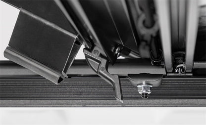 Access LOMAX Tri-Fold Cover | Chevy/GMC 2500/3500 6ft 6in Bed (B3020039)