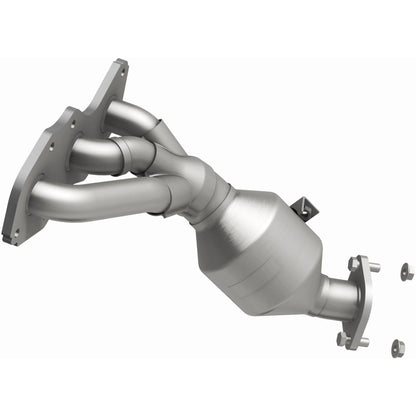 MagnaFlow 2006-2012 Toyota RAV4 California Grade CARB Compliant Manifold Catalytic Converter