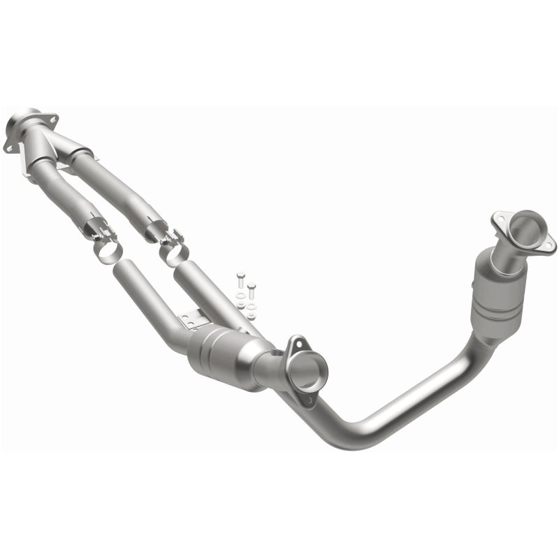Magnaflow OEM Grade Direct-Fit Catalytic Converter | Ford Transit 150/250/350 (52436)