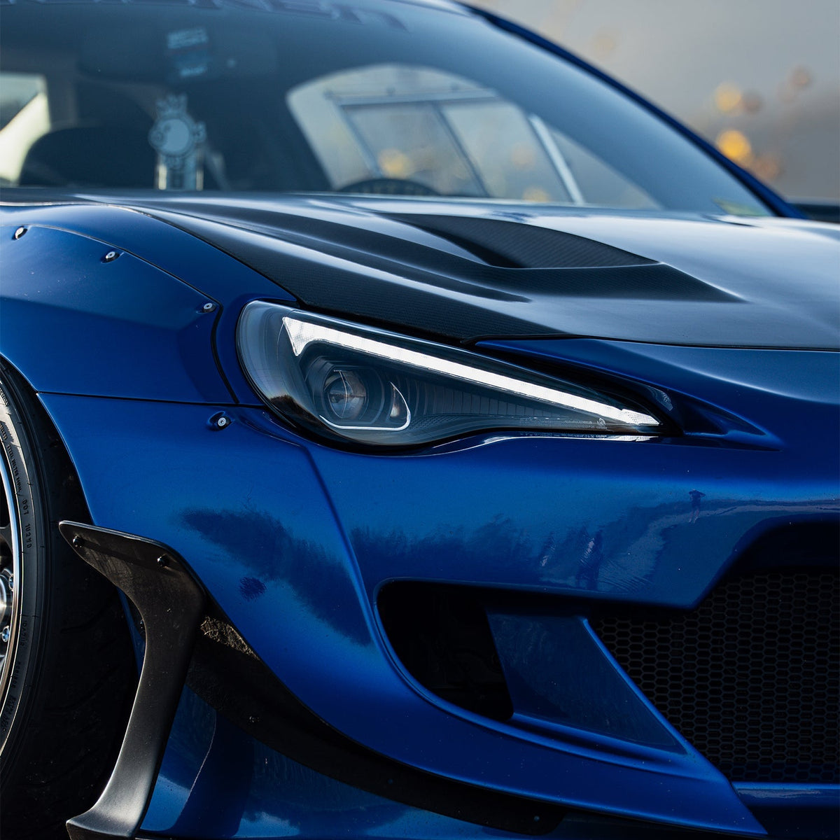 AlphaRex 13-20 Toyota GT86/Subaru BRZ/Scion FRS LUXX-Series LED Proj Hdlights Black Seq Signal/DRL