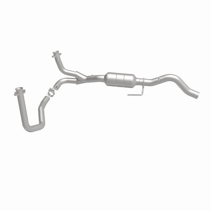 MagnaFlow Direct Fit Catalytic Converter 00-03 Durango 4WD OEM