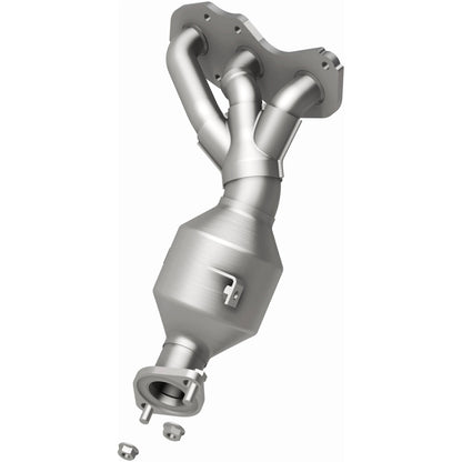 MagnaFlow 2006-2012 Toyota RAV4 California Grade CARB Compliant Manifold Catalytic Converter