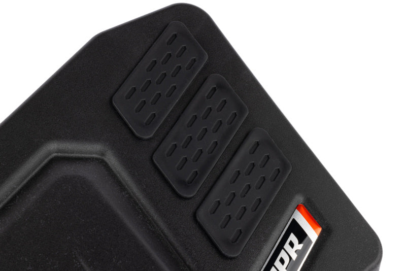 APR Plastic Intake Vent Cover Set | Audi A3 Quattro (22-26) (CI100052-E)