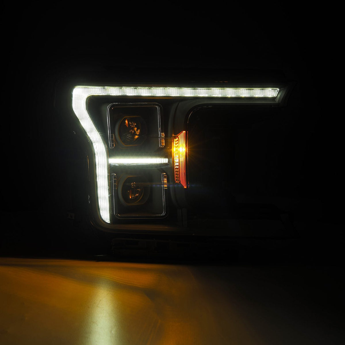 AlphaRex PRO-Series Projector Headlights | Ford F150 15-20 (880252)