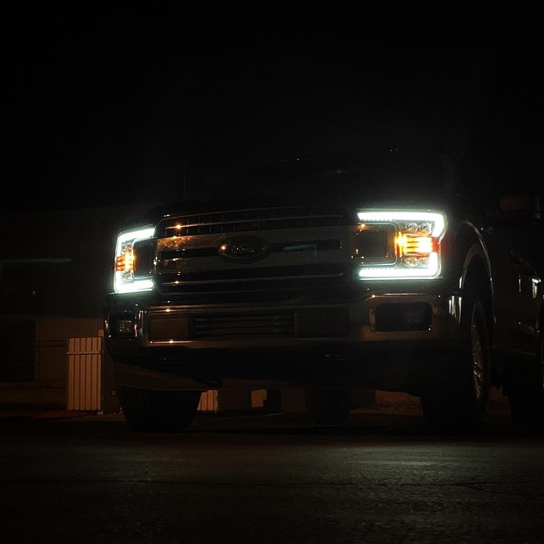 AlphaRex 18-19 Ford F-150 NOVA LED Proj Headlights | F-150 (15-20) (880182)