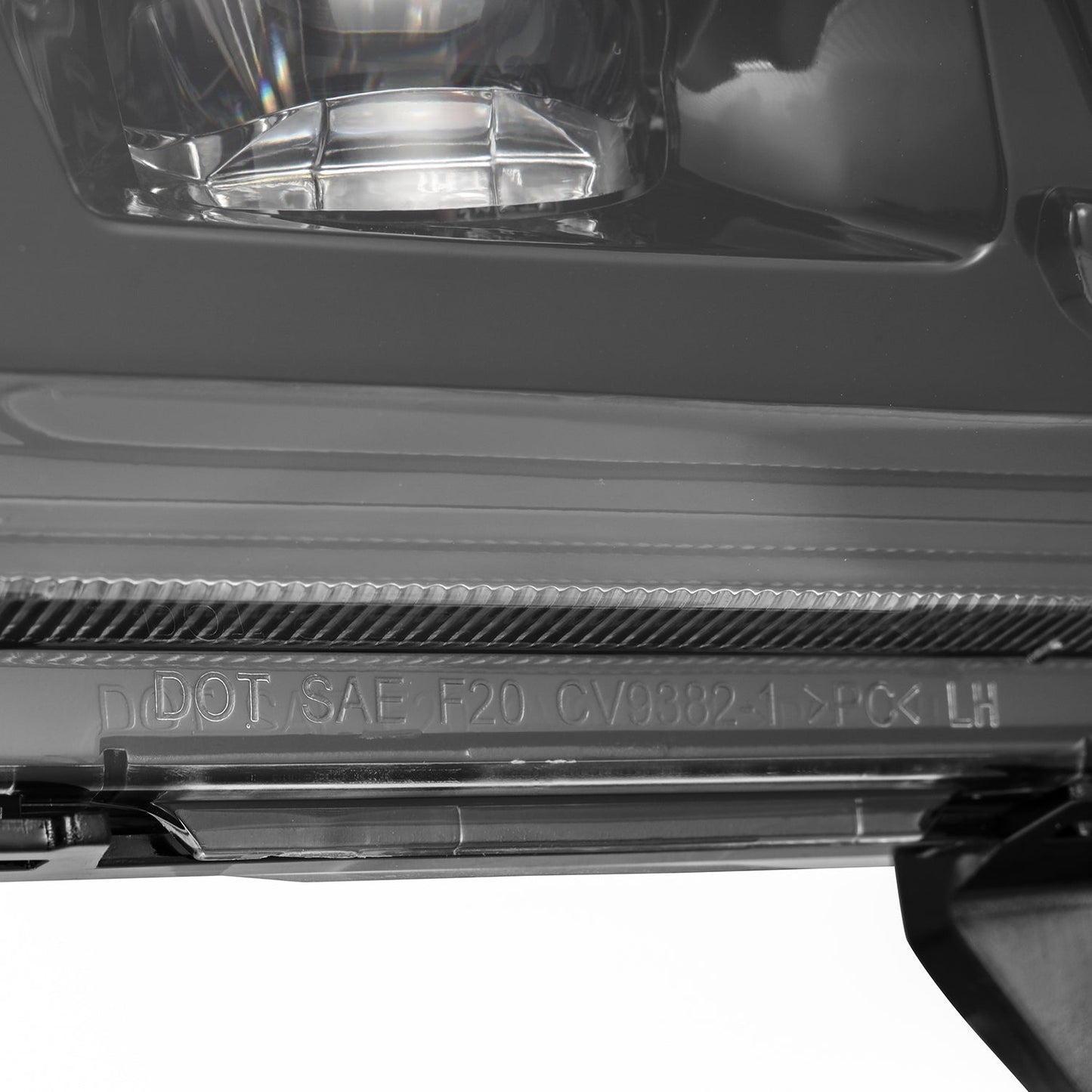 AlphaRex 19-23 Chevrolet Silverado 1500/19-23 Chevrolet Silverado 2500HD/3500HD DoubleTap Dual Color LED Projector Fog Lights