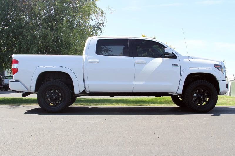 Flowmaster Outlaw SS Cat-Back Exhaust For Toyota Tundra (07-22) (817692)