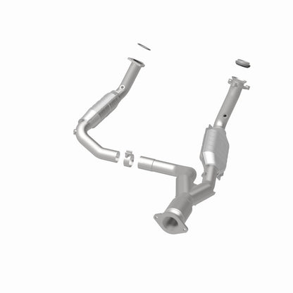 MagnaFlow Conv DF 06-09 Chevy Trailblazer SS 6.0L | (93496)