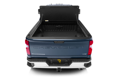 UnderCover AX12026 ArmorFlex Hard Folding Tonneau Cover For 20-26 GM HD