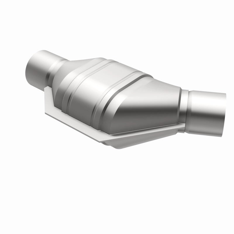MagnaFlow Universal 2.5 Angled Inlet Cat | Mustang (79-04)