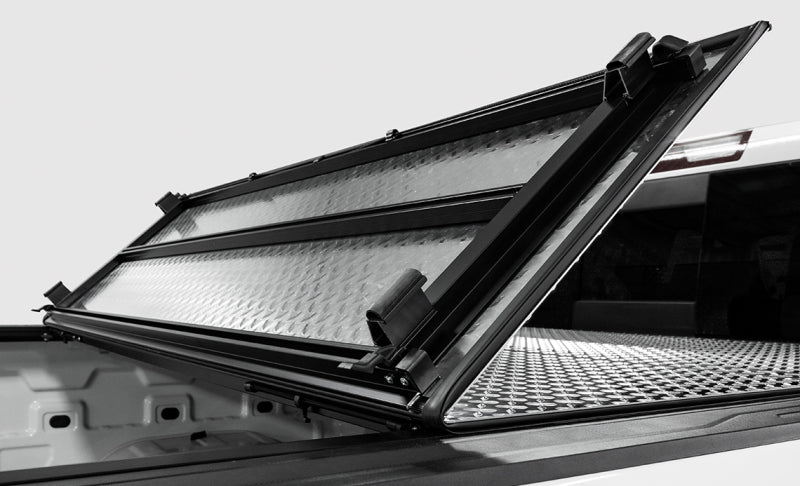 Access LOMAX Tri-Fold Cover | Dodge Ram 19+ 5ft 7in Bed (B3040059)