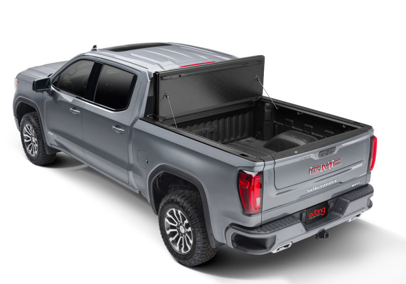 Extang 85895 Xceed Hard Folding Tonneau Cover for 20-23 Jeep Gladiator JT 5'Bed