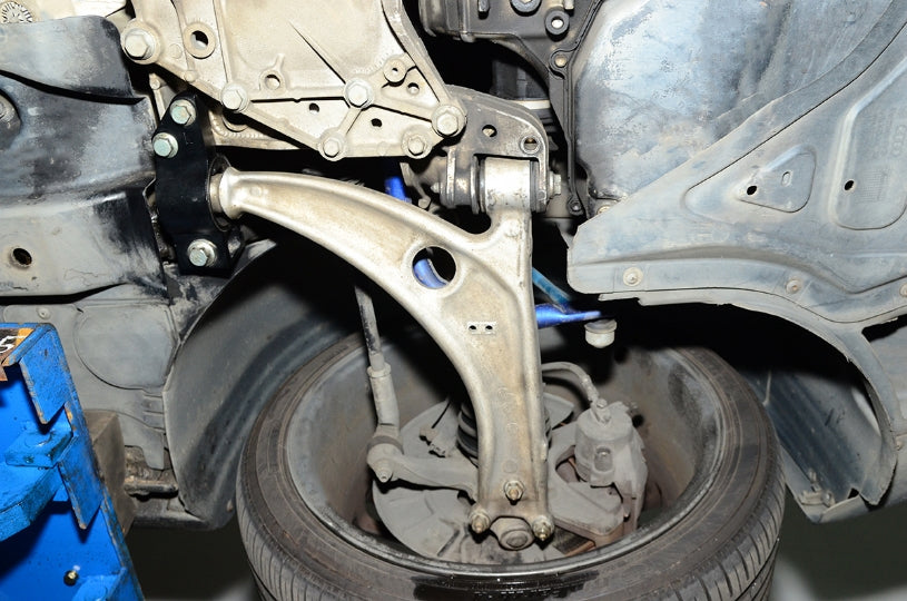 Hardrace Hardened Rubber Front Lower Control Arm VW Golf 03-