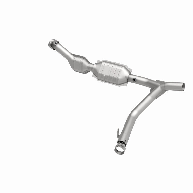 Magnaflow 51544 DirectFit Converter for Ford Trucks 01 5.4L
