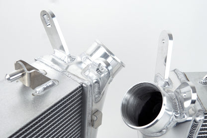 CSF Cooling 8194B Twin Intercooler Set Black for Audi C8 RS6/RS7