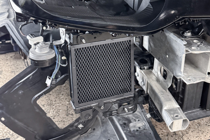 CSF Auxiliary Radiator | BMW F87 M2 / F30/F31/F34 / F22/F23 / G22/G23 (11-24) (8355)